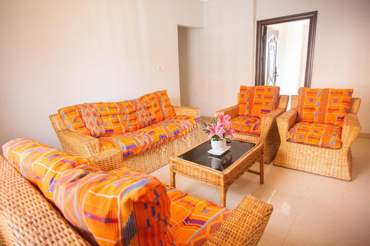 Accra Luxury Homes @ East Legon Luaran gambar